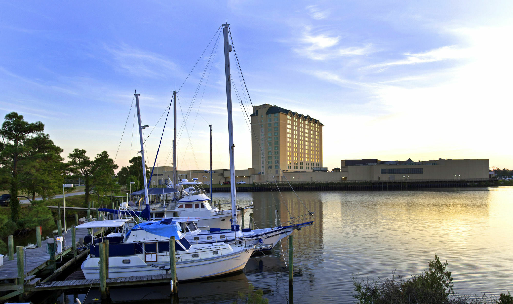 Hollywood Casino Gulf Coast Bay St. Louis Exterior foto
